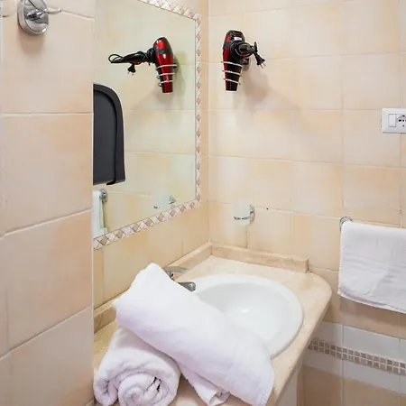 Casa vacanze Capodichino 127-11 *