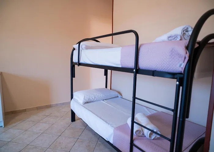 Capodichino 127-11 * Nápoles