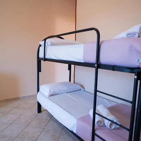 Capodichino 127-11 * Nápoly